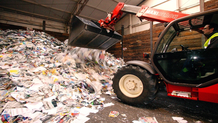 Loading paper